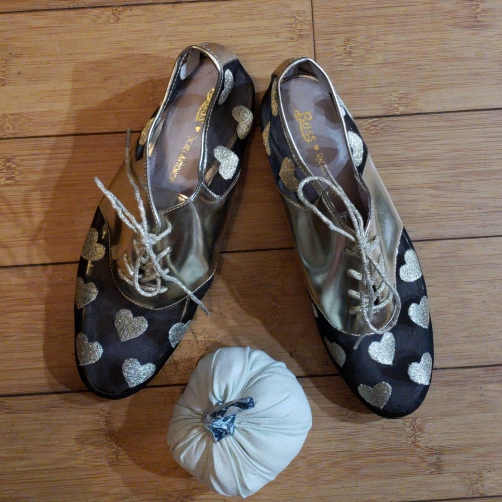Rare bass rachel antonoff gold heart oxford mesh
